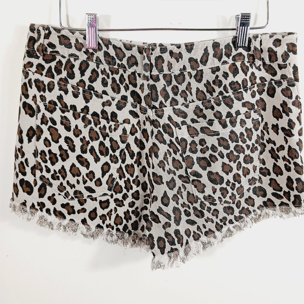 ee:some NWT Leopard Print Frayed Cutoff Cotton Shorts Size Med., Festival, Beach - Picture 6 of 16